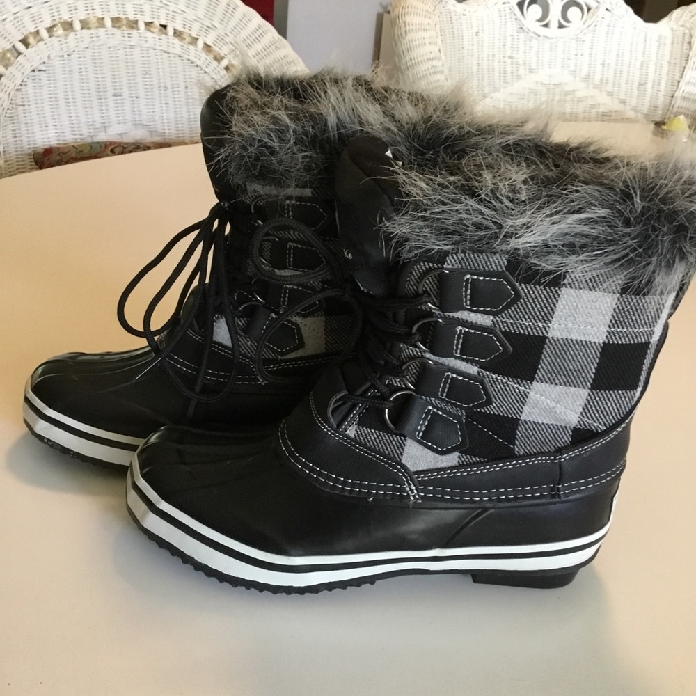 WOMENS TAMARACK WATERPROOF INSULATED DUCK BOOTS
